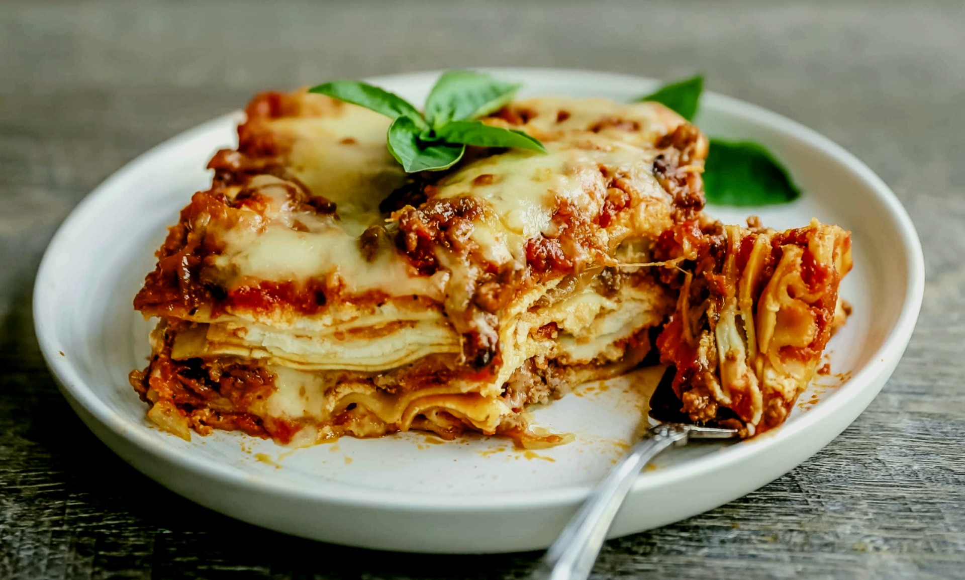 Bolognese lasagna - CookinGuide